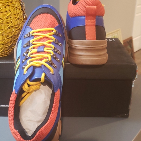 INC International Concepts Gunner Navy Sneakers - Picture 4 of 5